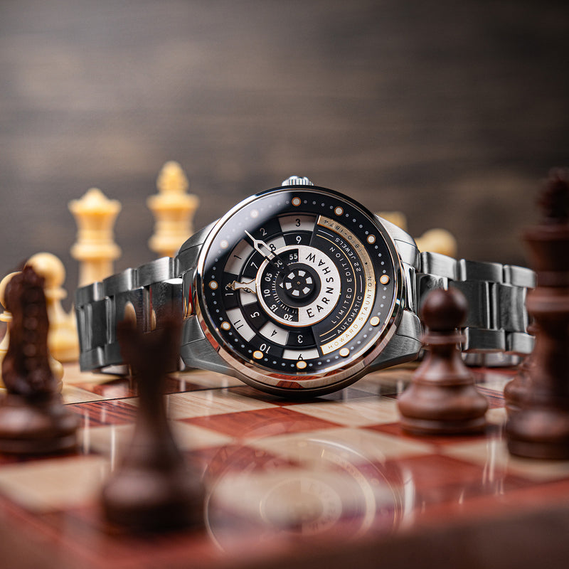 Knight Black  Staunton Chess Set Automatic – Thomas Earnshaw