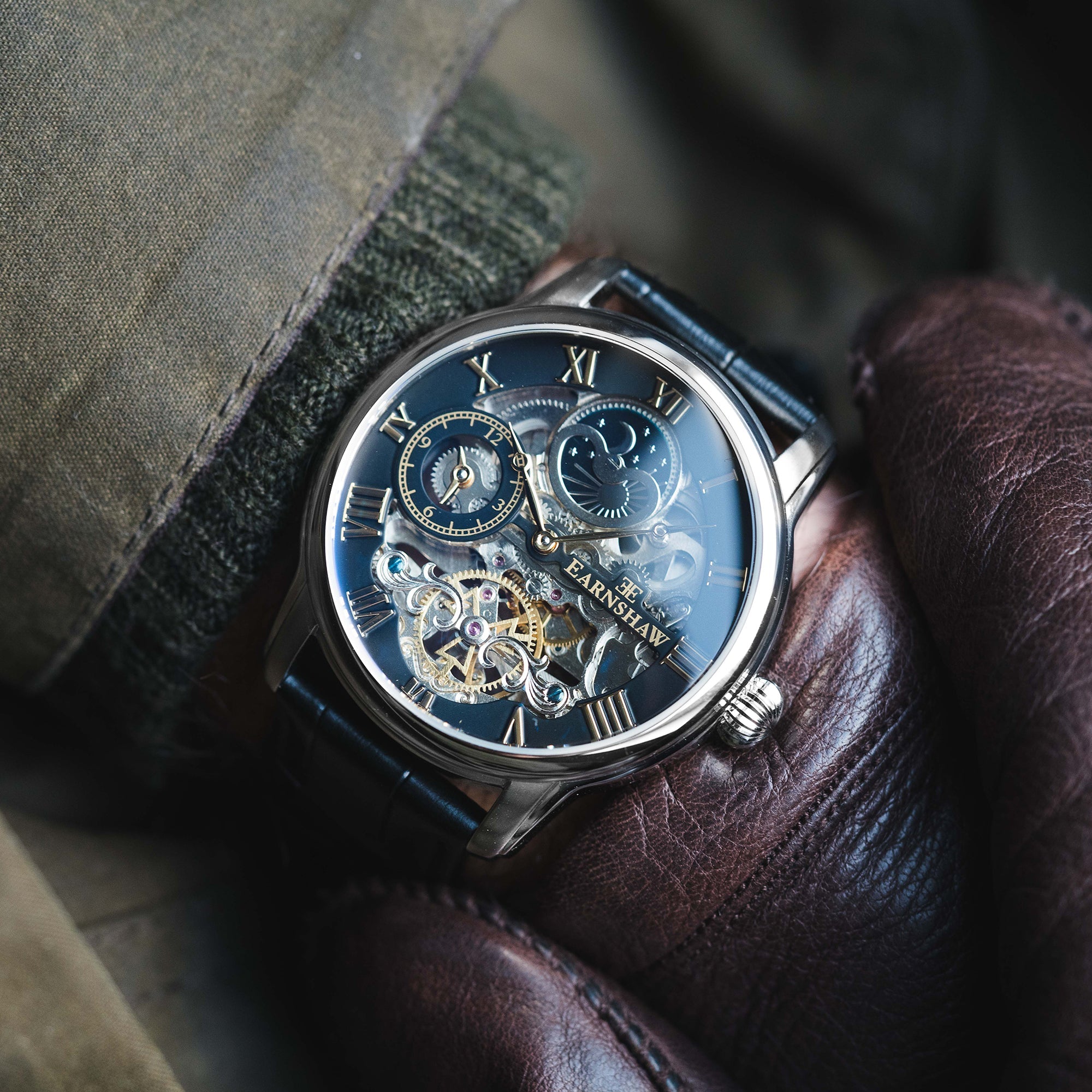 Thomas Earnhshaw Longitude Shadow ES-8063-04 Orologio automatico da uomo con quadrante scheletrato nero e cinturino in pelle nera Thomas Earnhshaw Longitude Shadow ES-8063-04 Orologio automatico da uomo con quadrante scheletrato nero e cinturino in pelle nera