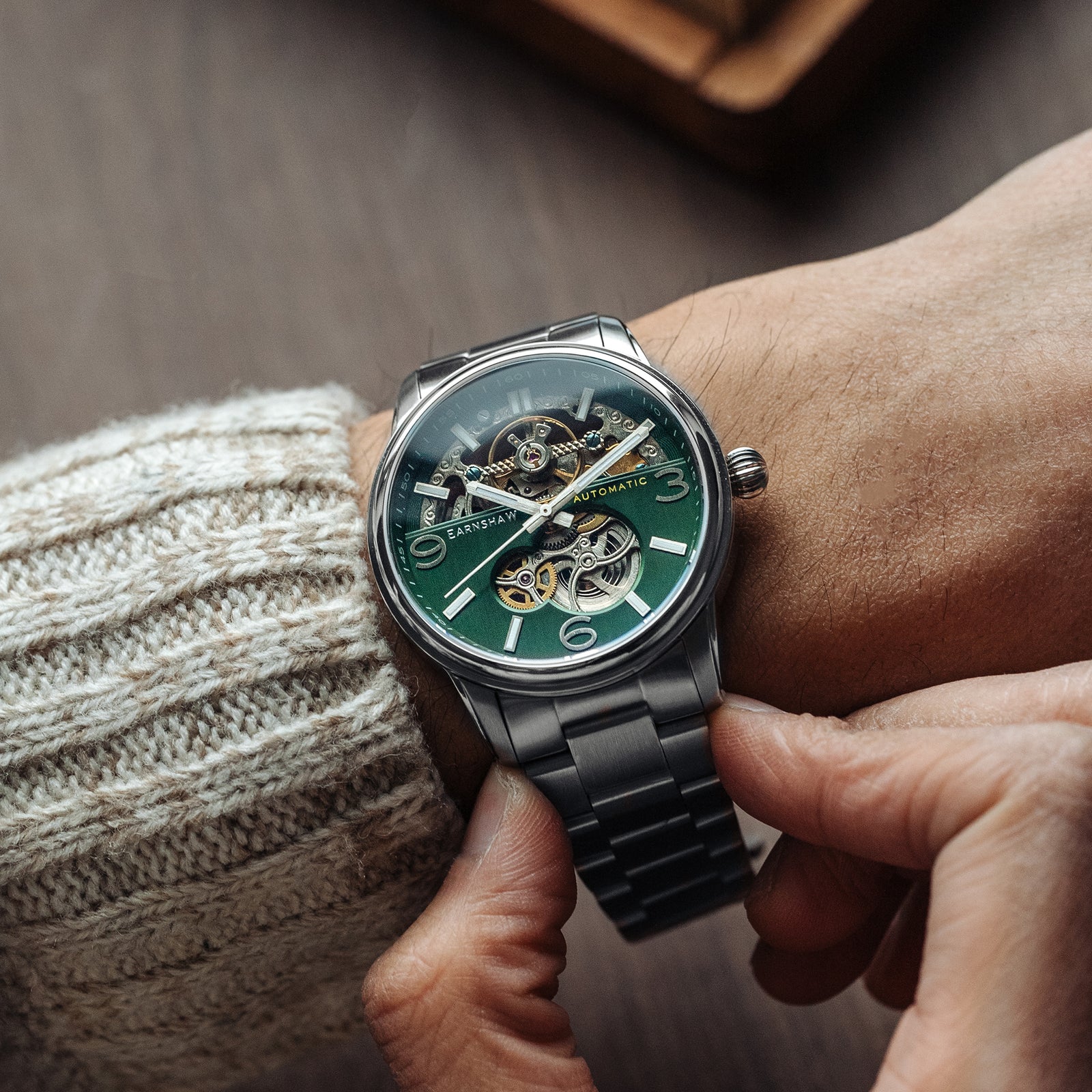 Palm Green – Thomas Earnshaw Palm Green – Thomas Earnshaw