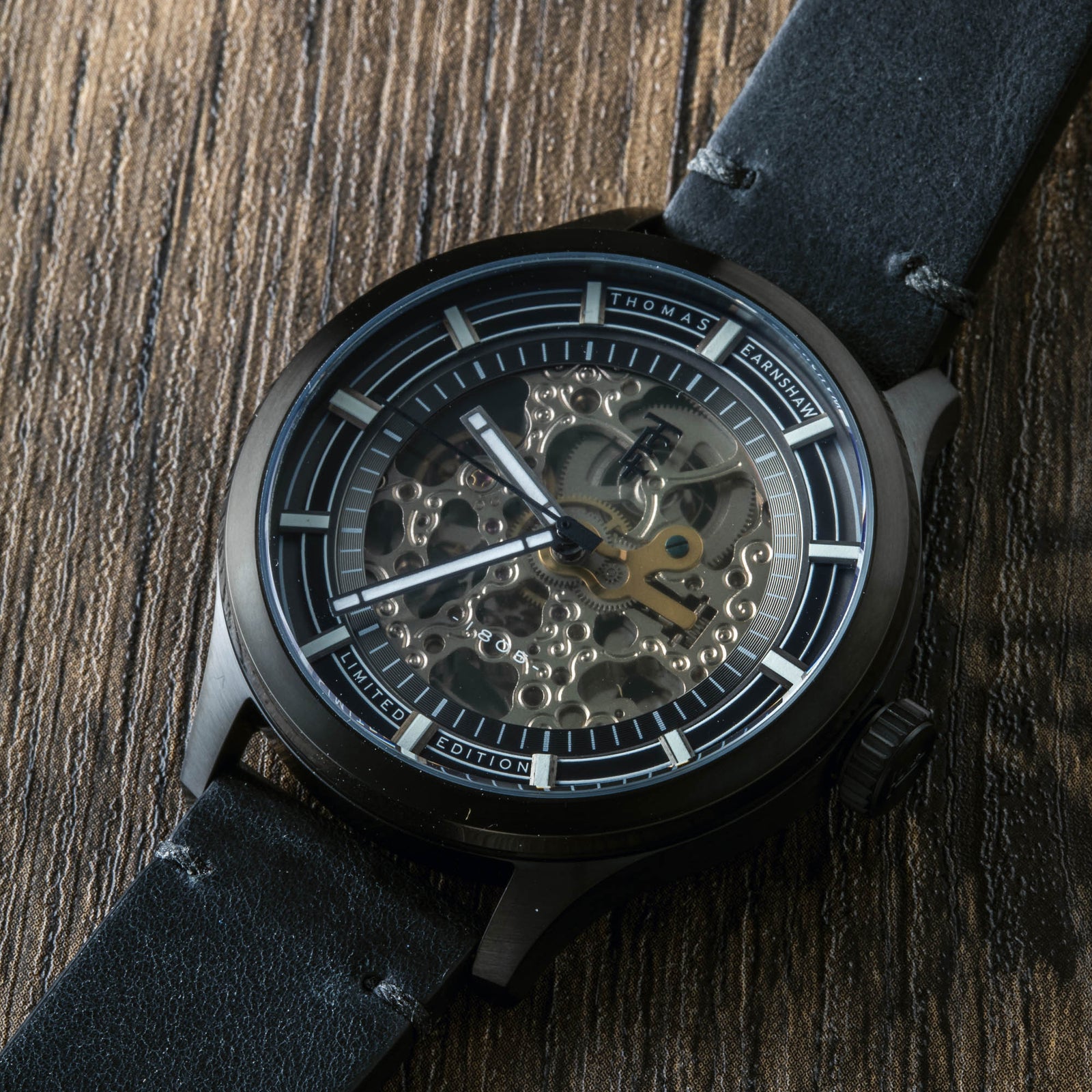 Nightfall Black – Thomas Earnshaw